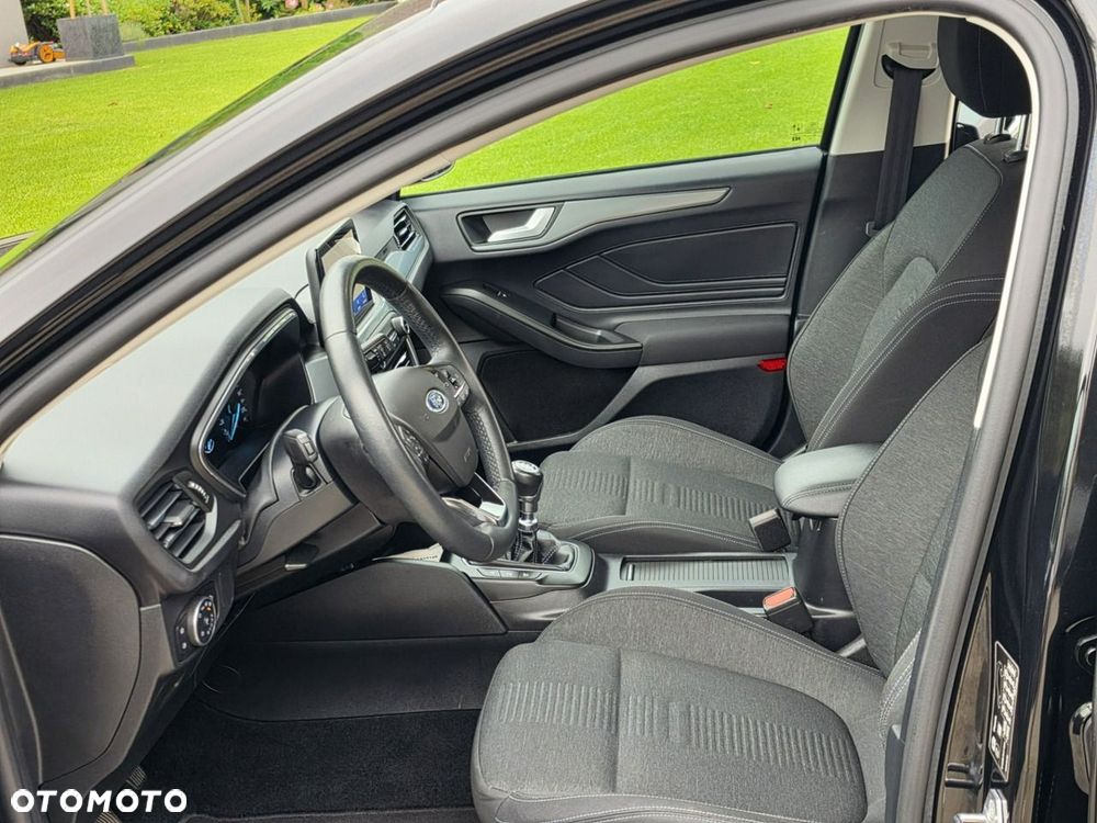 Ford Focus - 14