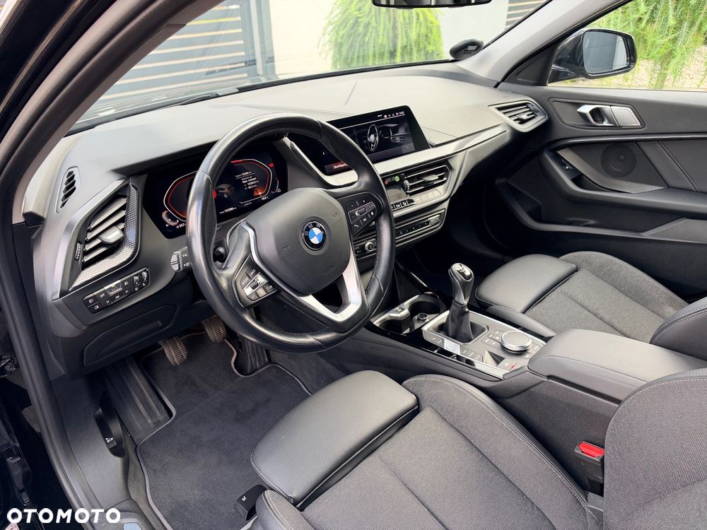 BMW Seria 1 118i GPF Sport Line - 14