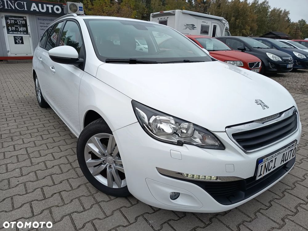 Peugeot 308 1.2 PureTech Allure S&S - 8