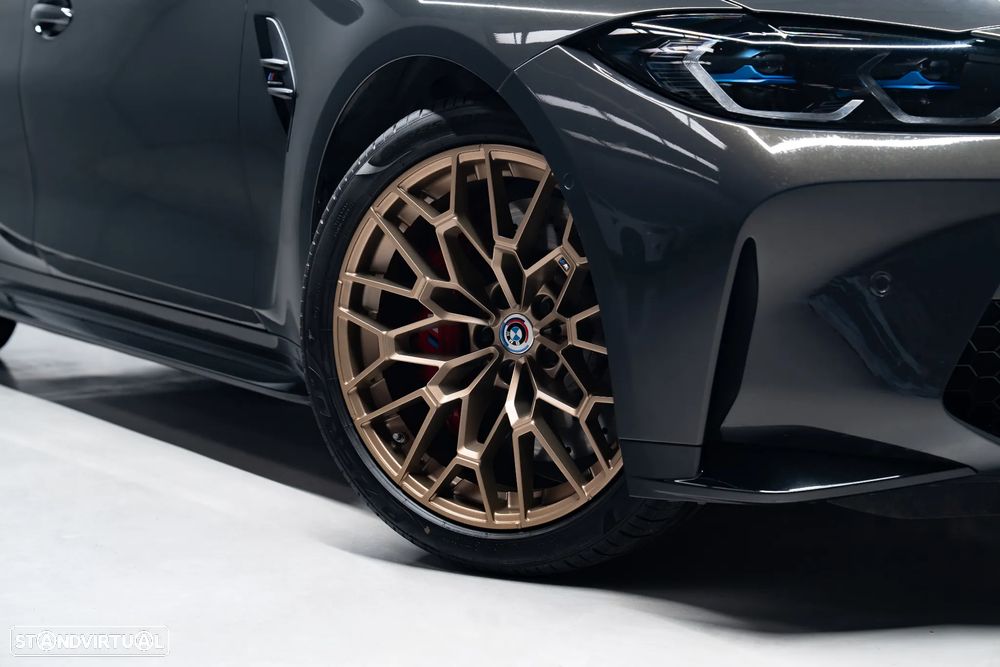BMW M3 Competition M xDrive - 4