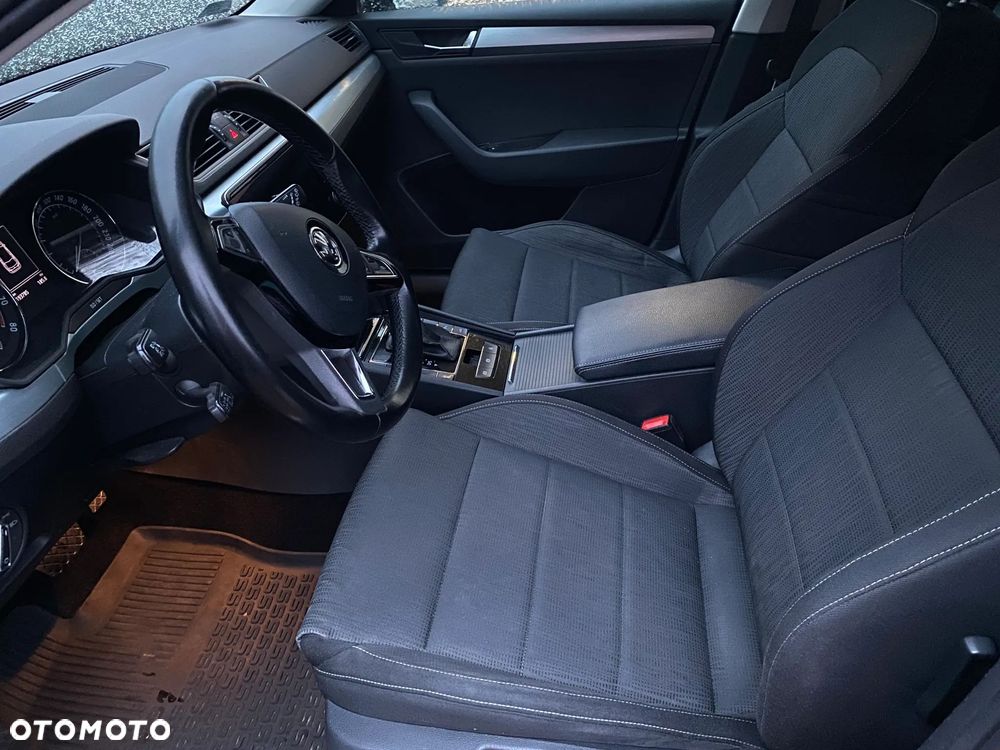 Skoda Superb 1.8 TSI Ambition DSG - 8