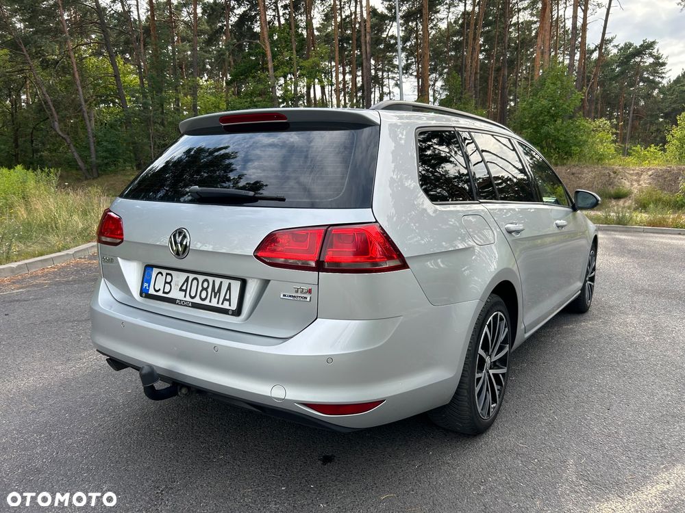 Volkswagen Golf 1.6 TDI BlueMotion Trendline - 5