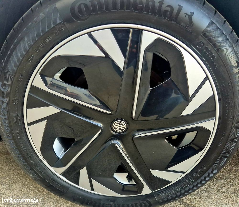 MG MG4 4 Standard - 36