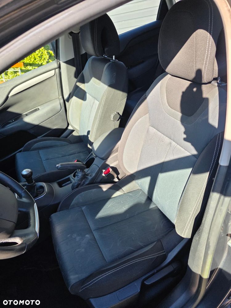 Citroën C4 HDi 110 FAP Exclusive - 14