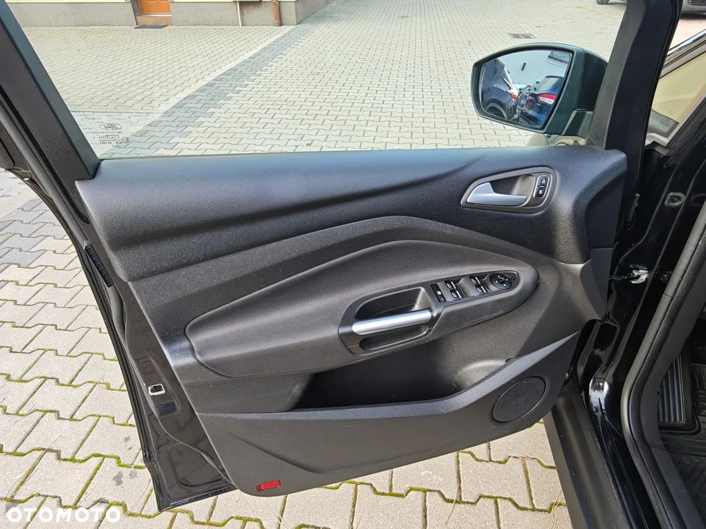 Ford C-MAX - 22