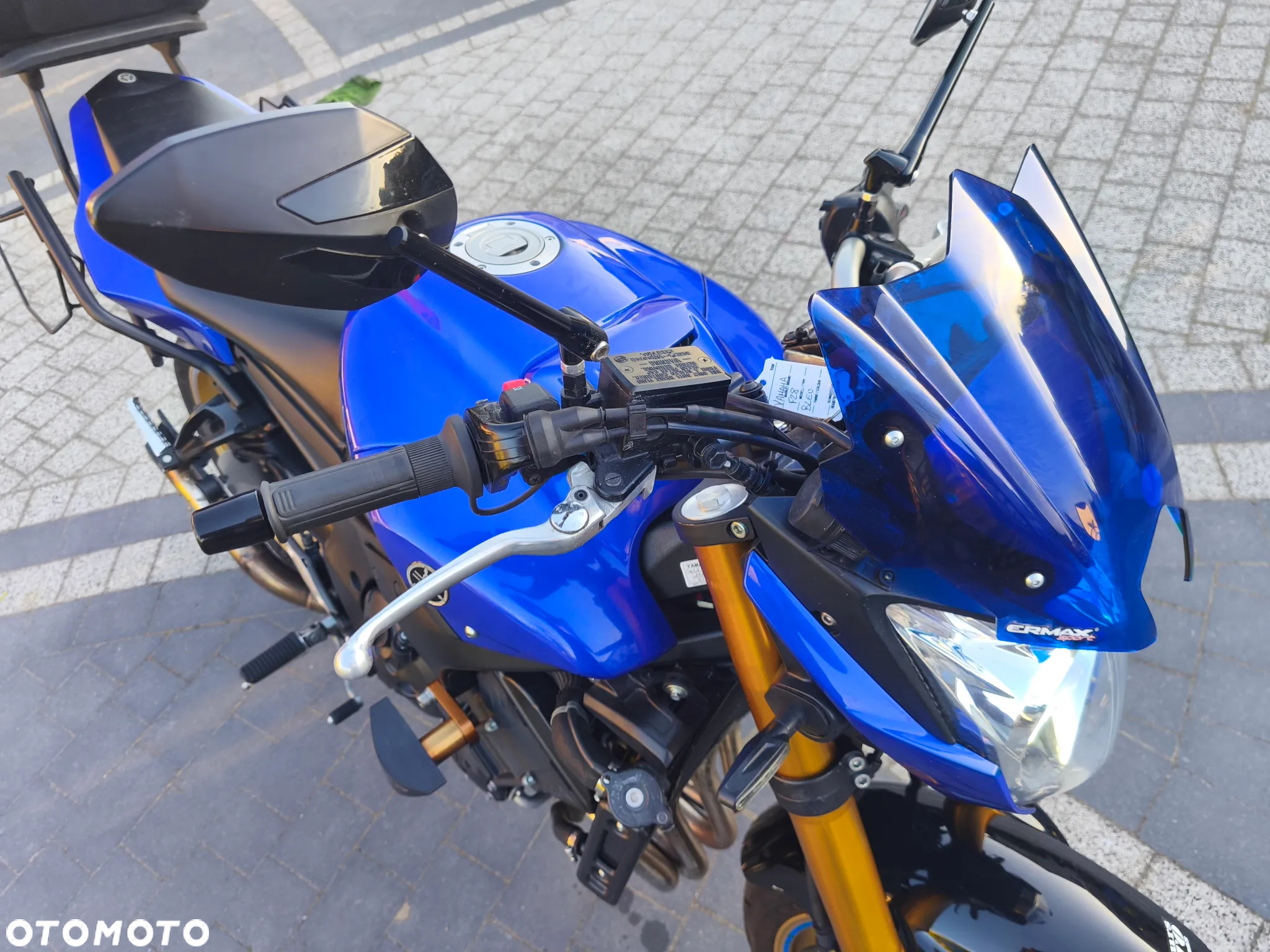 Yamaha FZ8 - 22