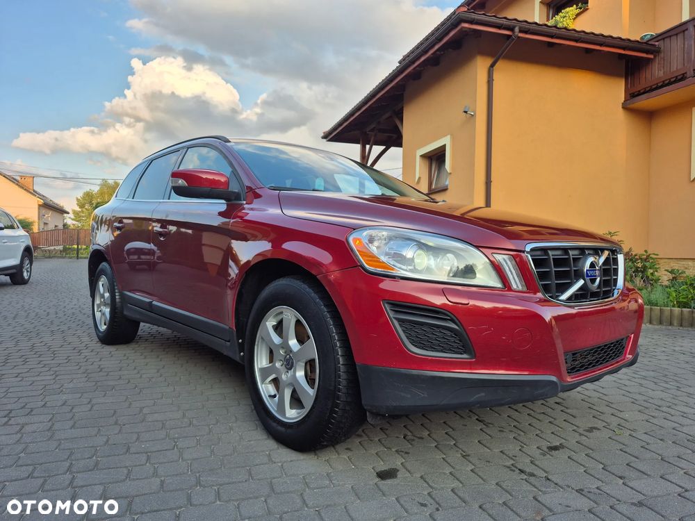 Volvo XC 60 D4 AWD Momentum - 2