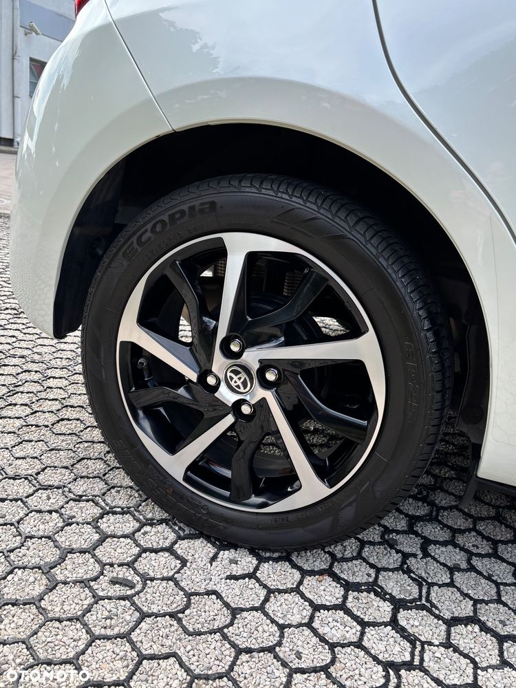 Toyota Yaris 1.5 Selection - 10