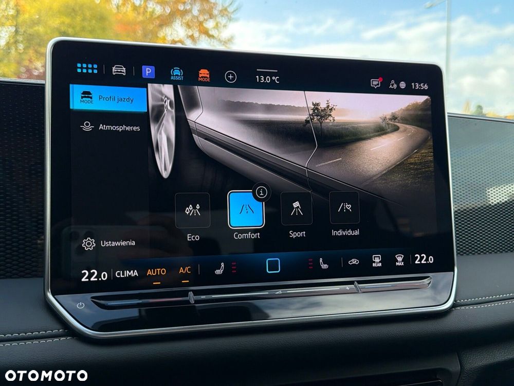 Volkswagen Tiguan - 26