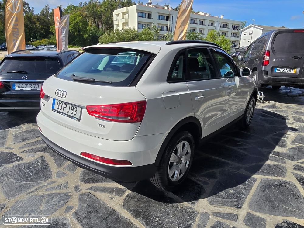 Audi Q3 2.0 TDI Attraction - 4