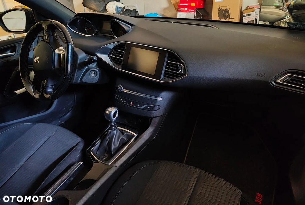 Peugeot 308 e-HDi 115 Stop & Start Access - 13