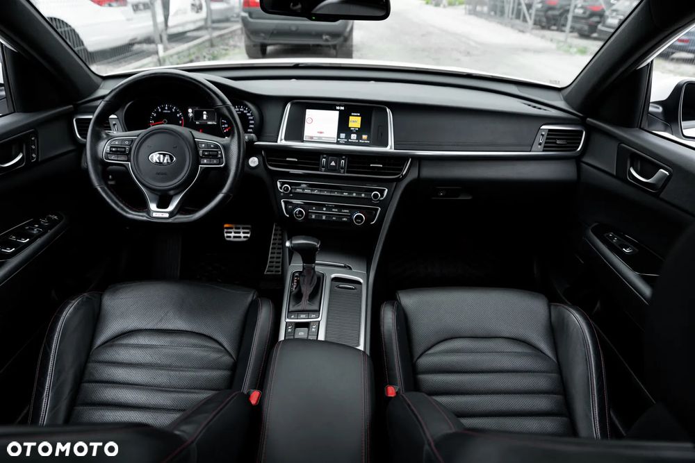 Kia Optima 2.0 T-GDI GT - 22