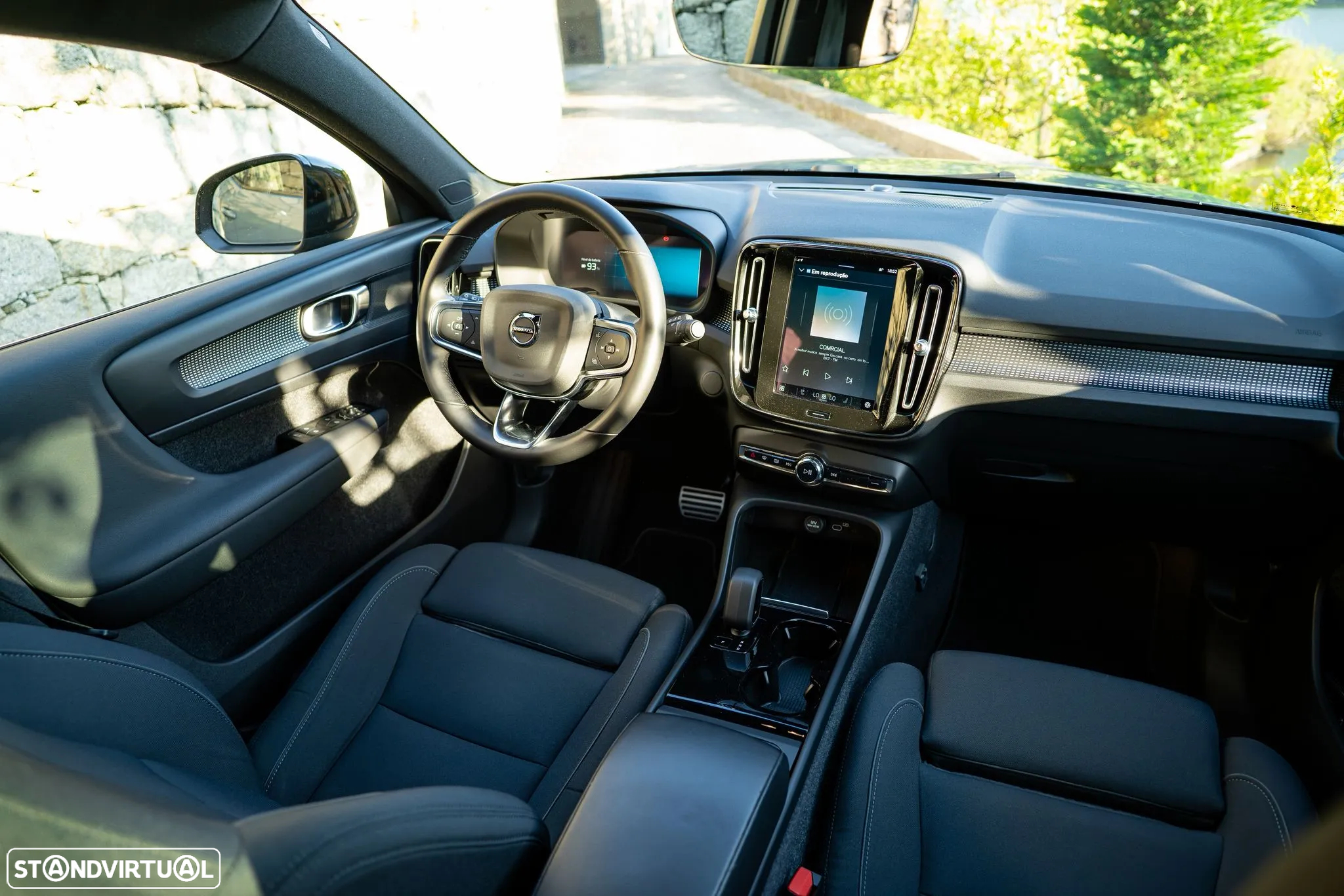 Volvo XC 40 Recharge 82 kWh Twin Motor Plus - 23