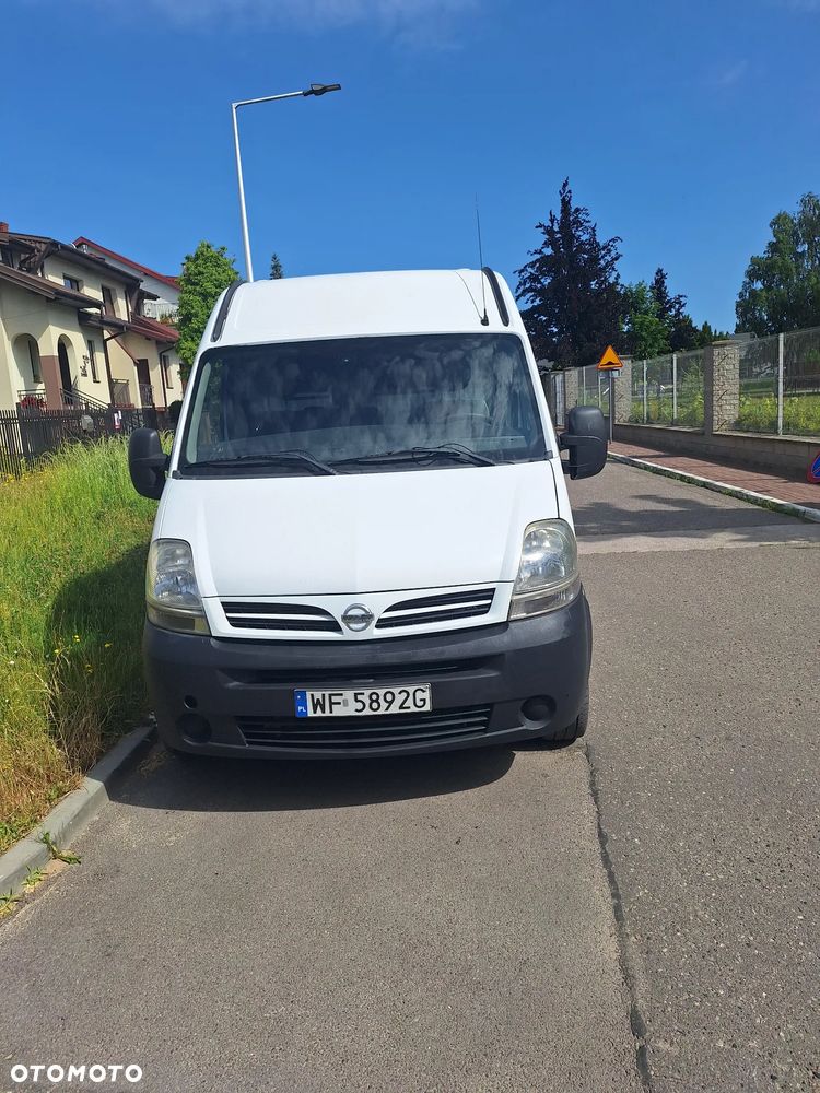 Nissan Interstar - 6