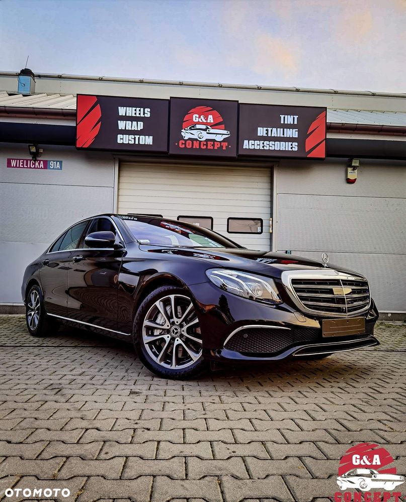 Mercedes-Benz Klasa E 400 4-Matic 9G-TRONIC - 2