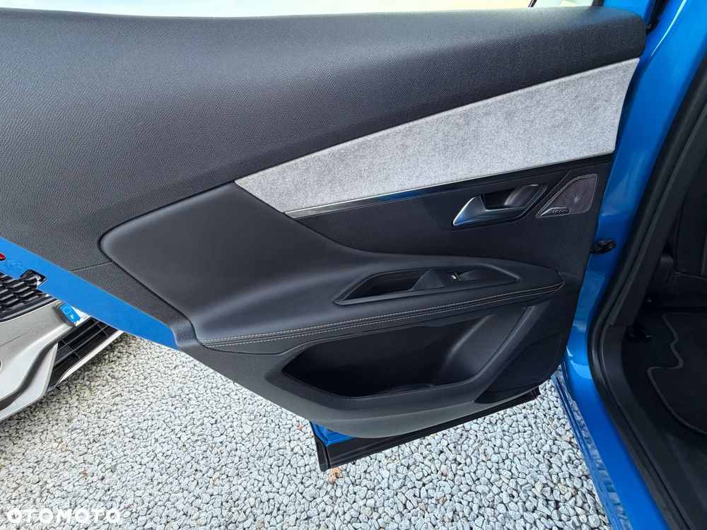 Peugeot 3008 1.6 PureTech Hybrid4 PHEV GT Pack S&S EAT8 - 30