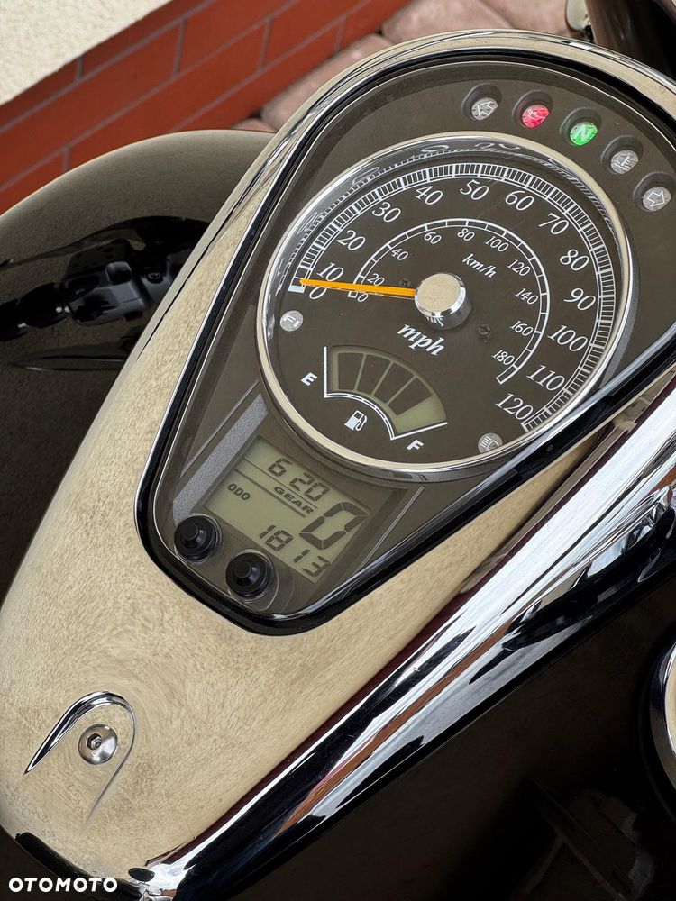 Suzuki Inny - 20