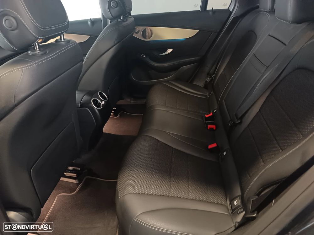 Mercedes-Benz GLC 300 de 4Matic 9G-TRONIC - 29