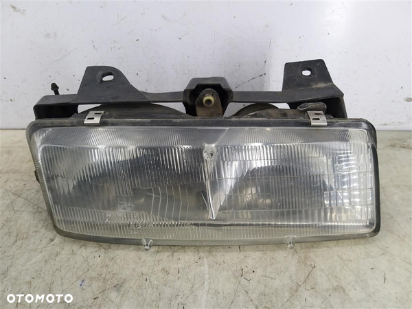 Reflektor lampa przód prawa PONTIAC TRANS SPORT I 1989–1993 PRZED LIFT