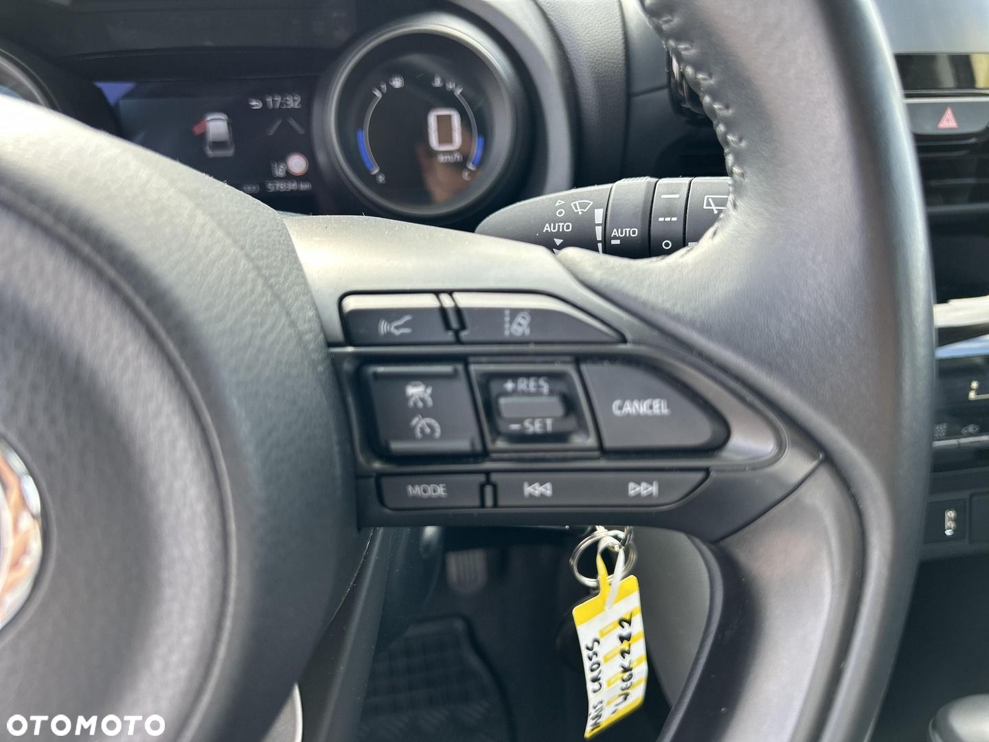 Toyota Yaris Cross - 17