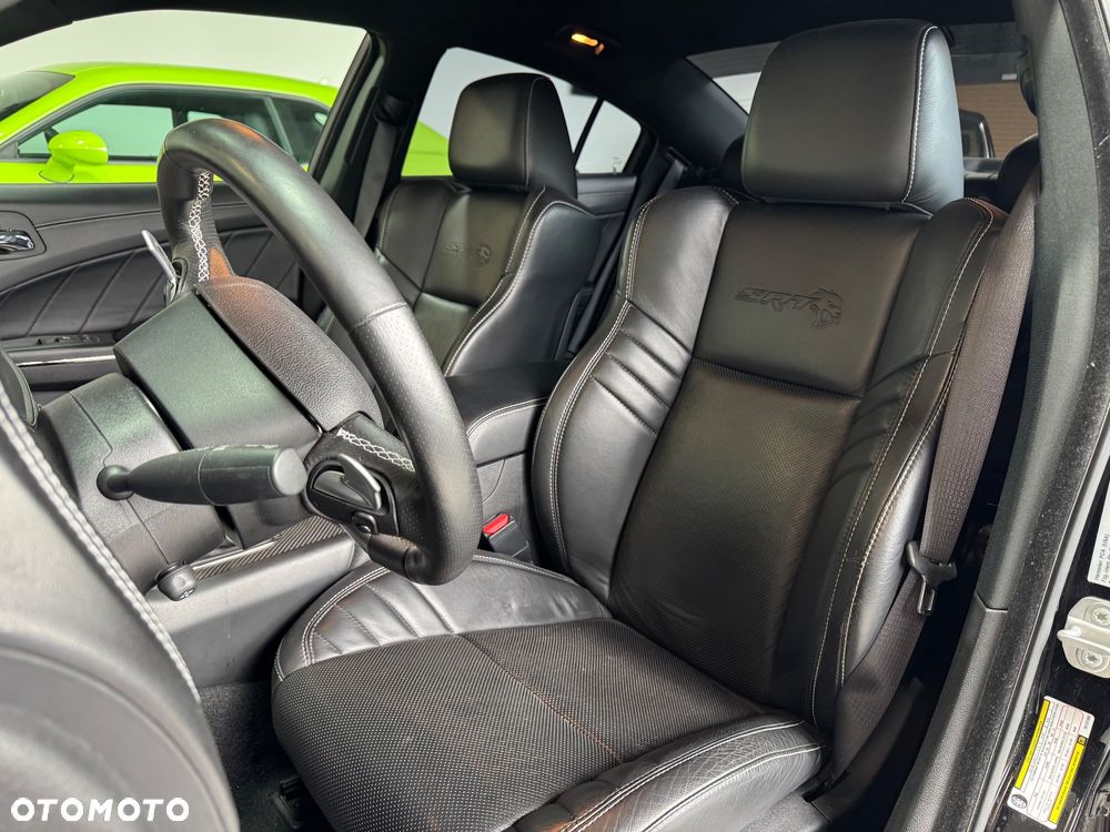 Dodge Charger - 11