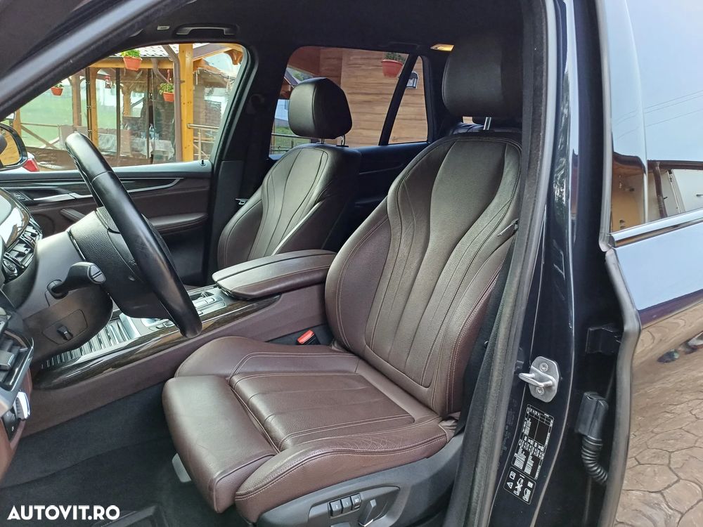 BMW X5 xDrive30d Sport-Aut. - 7