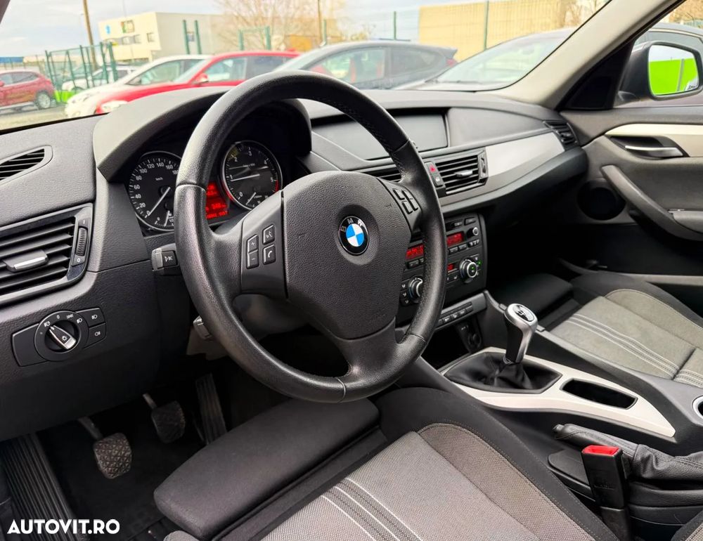 BMW X1 xDrive20d Sport Line - 5