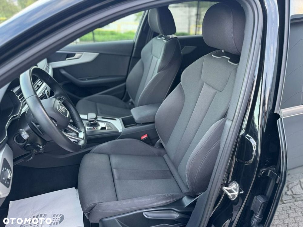 Audi A4 Avant - 11