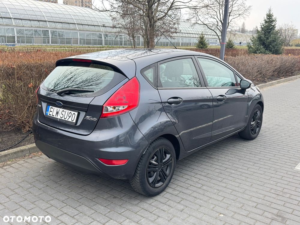 Ford Fiesta - 4