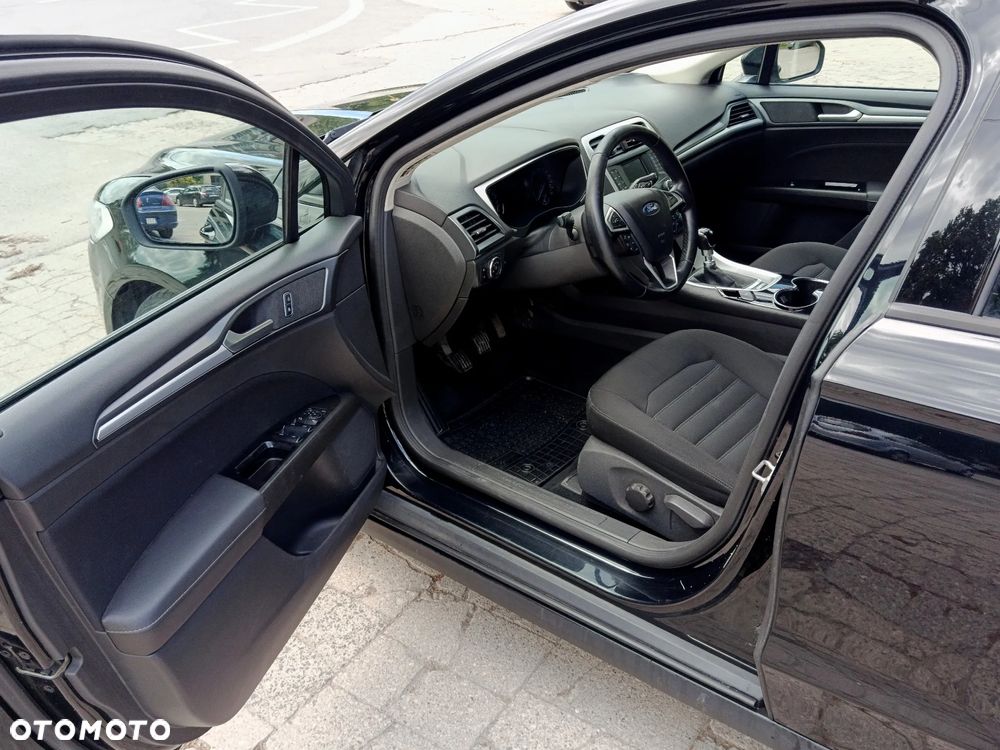 Ford Mondeo 1.5 EcoBoost Ambiente Plus - 9