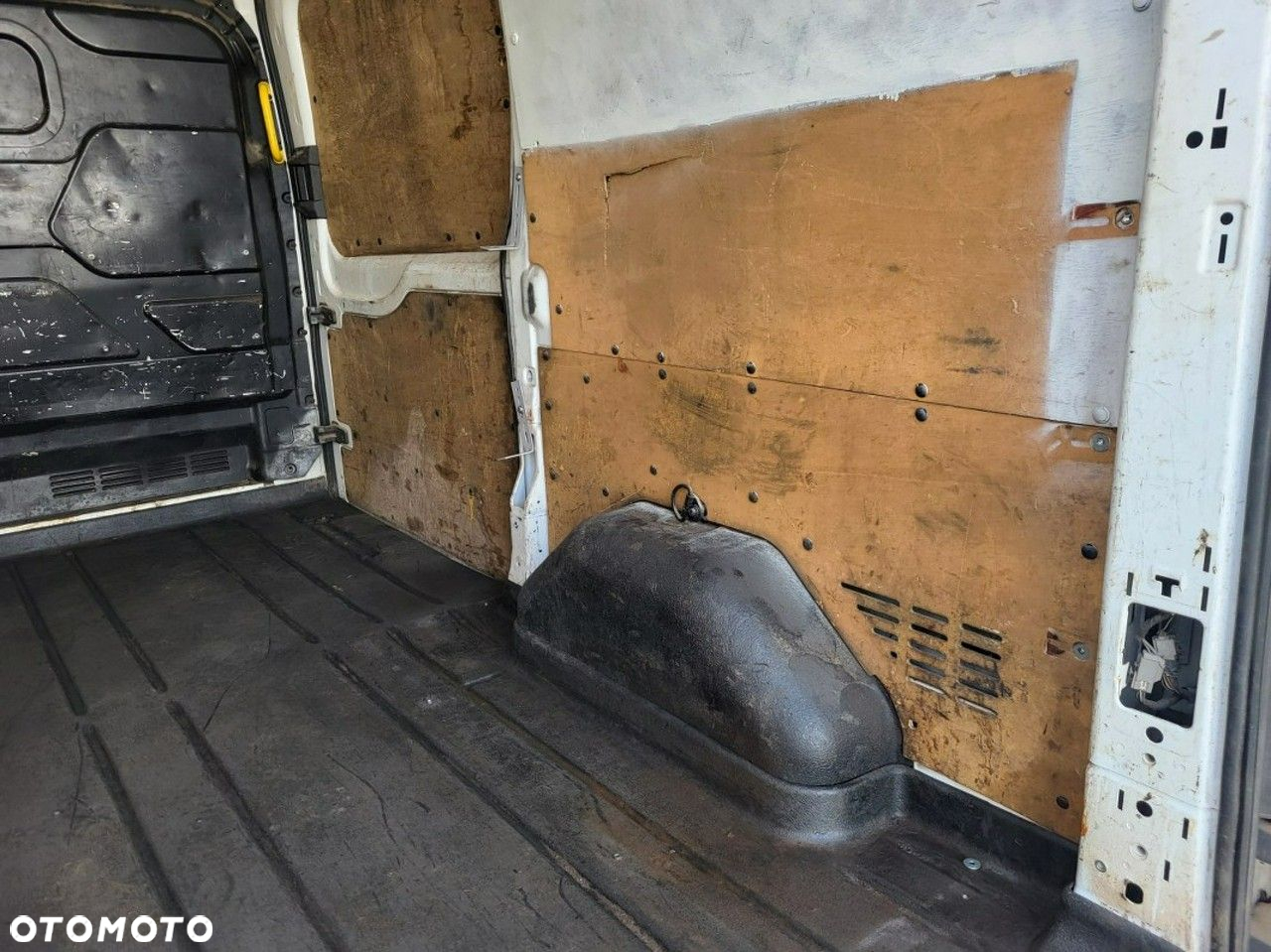 Ford Transit - 22