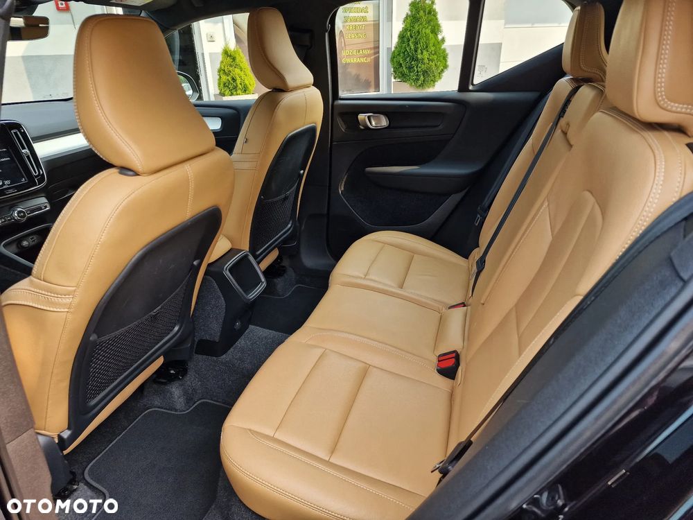 Volvo XC 40 D3 Momentum Pro - 20