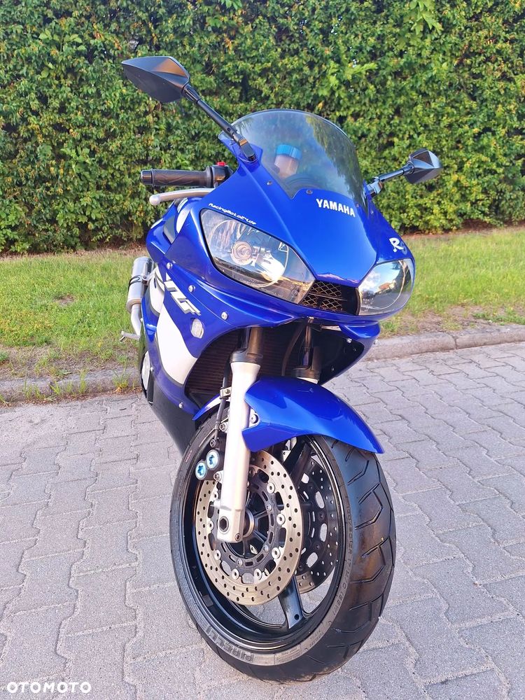 Yamaha R6 - 7