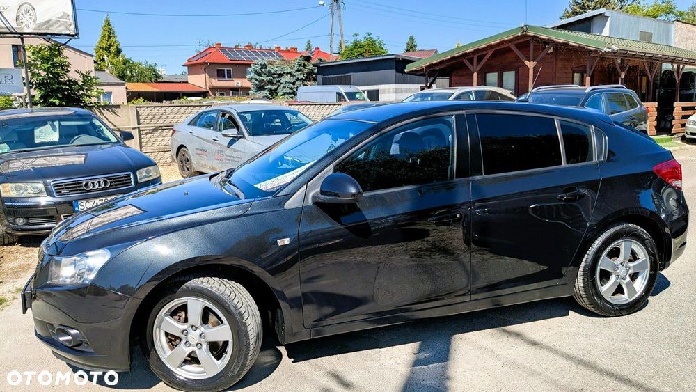 Chevrolet Cruze - 3