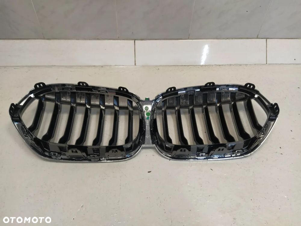 BMW X1 F40 F48 F49 ATRAPA CHŁODNICY GRILL KRATKA NERKA NERKI ORYGINAŁ - 21