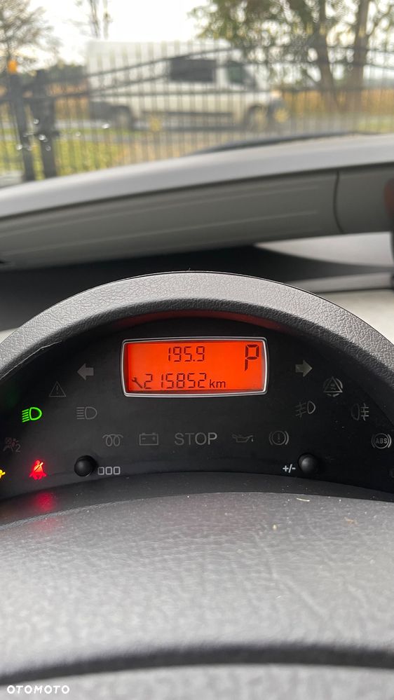 Peugeot 807 140 Automatik Premium - 10