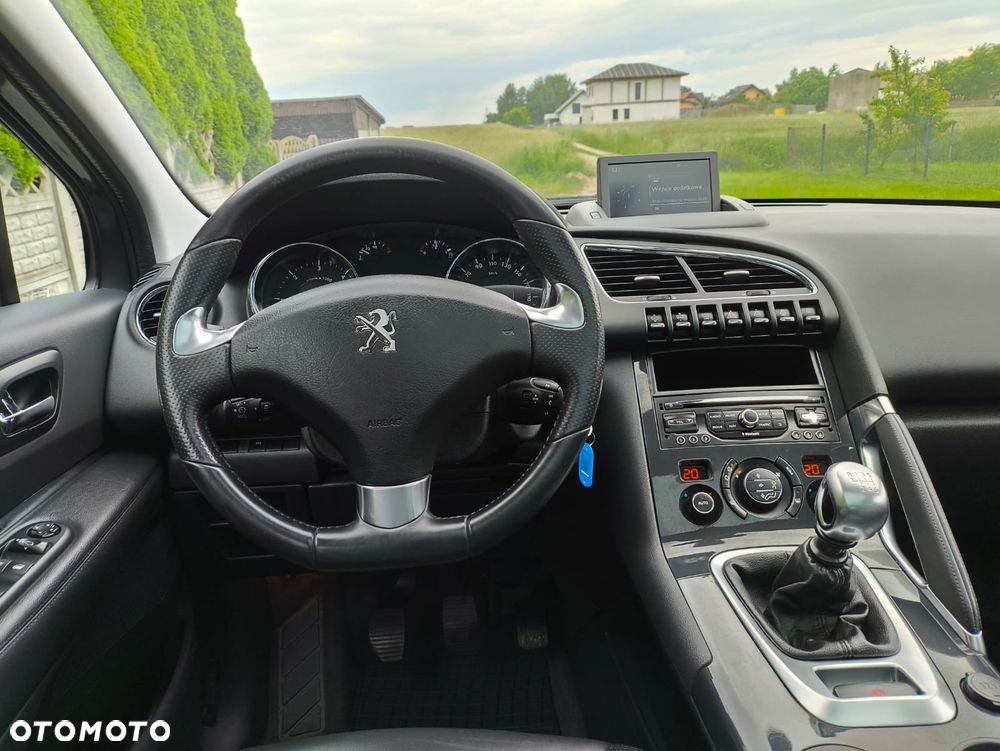 Peugeot 3008 HDi 150 Allure - 29