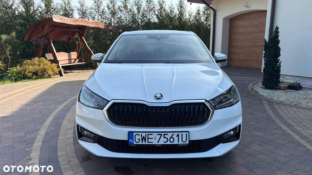 Skoda Fabia 1.0 Essence - 11
