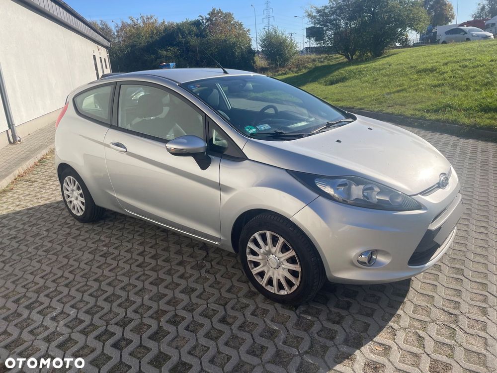 Ford Fiesta 1.25 Champions Edition - 3