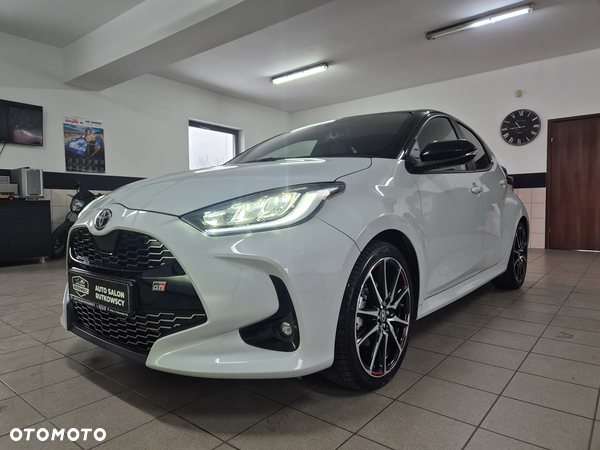 Toyota Yaris Hybrid 1.5 GR Sport