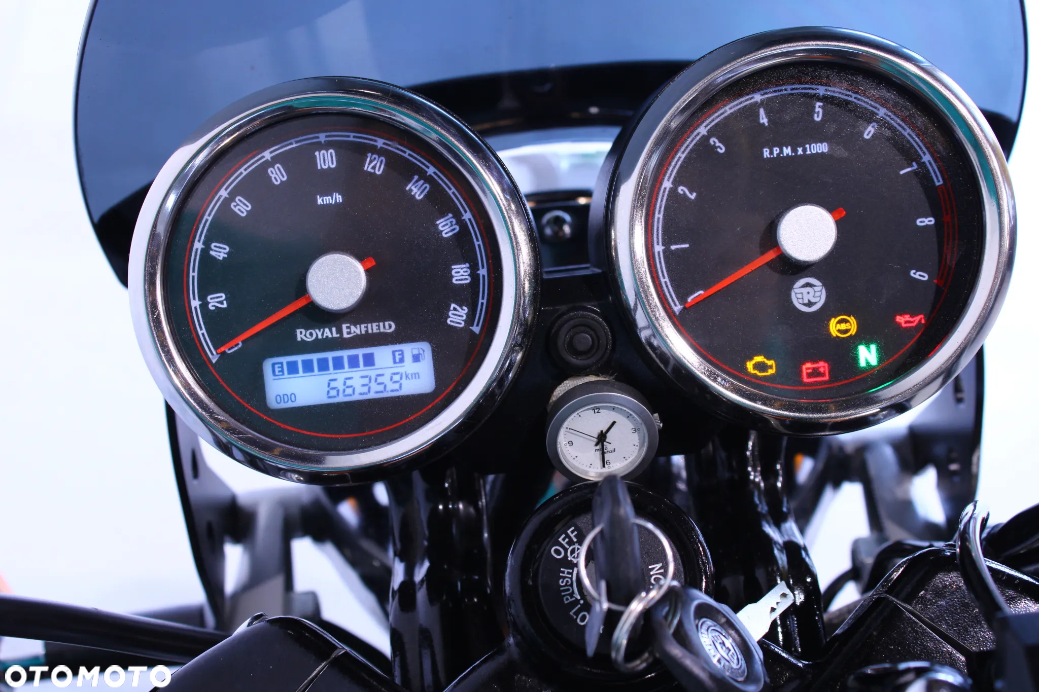 Royal Enfield Interceptor - 7