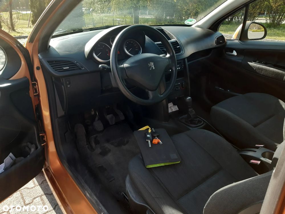 Peugeot 207 110 HDi FAP (Blue Lion) Platinum - 10