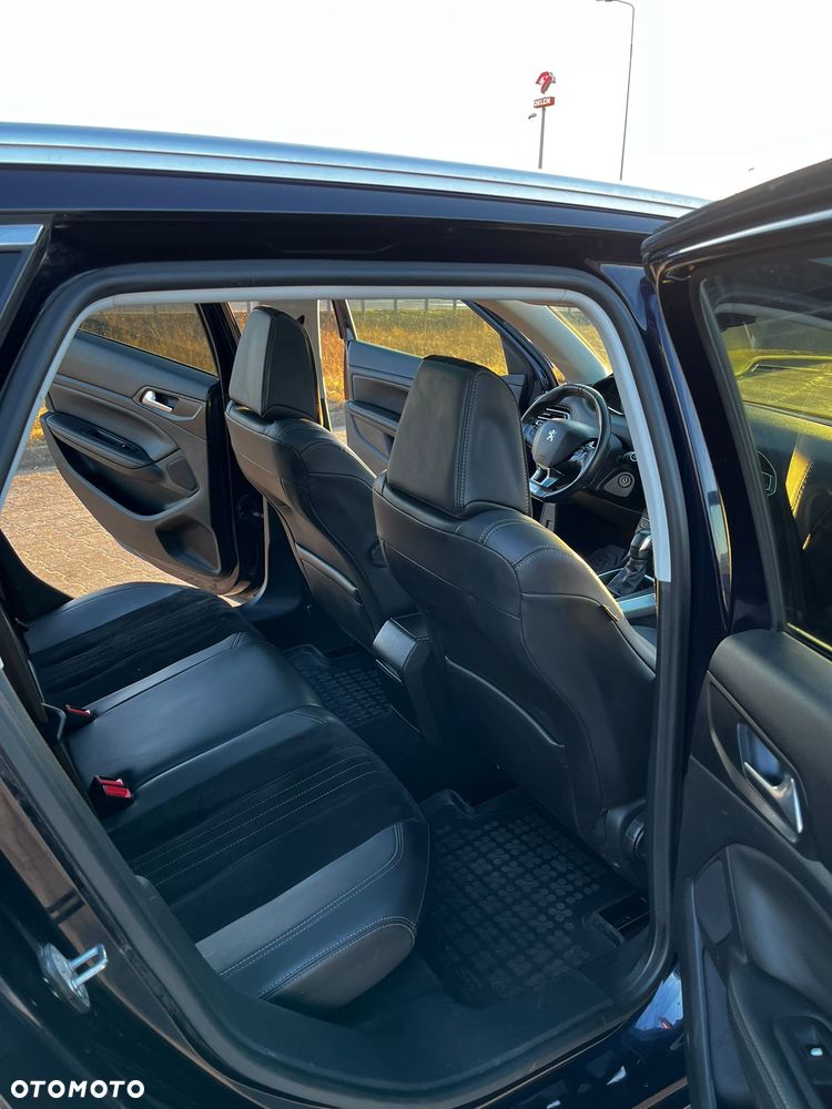 Peugeot 308 BlueHDi FAP 120 EAT6 Stop & Start Allure - 32