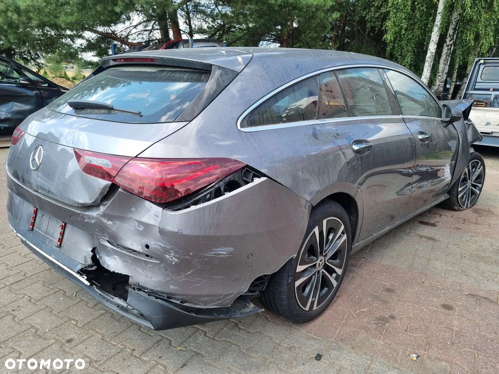 Mercedes-Benz CLA - 2