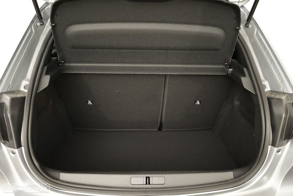 Peugeot 208 1.2 Hybrid Allure e-DCS6 - 23