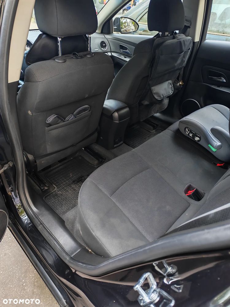 Chevrolet Cruze 1.6 LT - 27