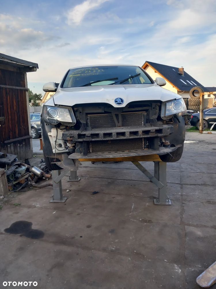 Pas chłodnice wzmocnienie Skoda superb - 1