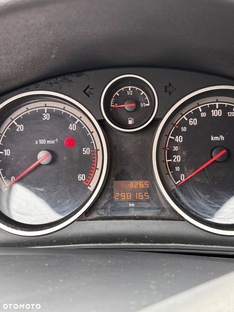 Opel Astra 1.9 CDTI Edition - 6