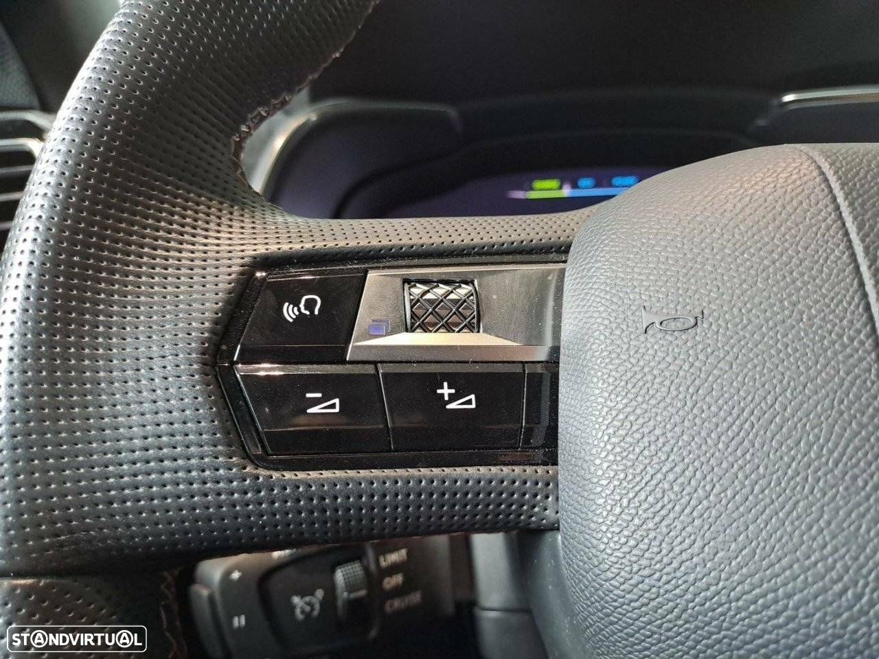 DS DS7 E-Tense Performance Line EAT8 - 16