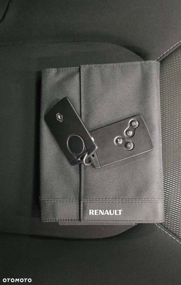 Renault Clio - 28